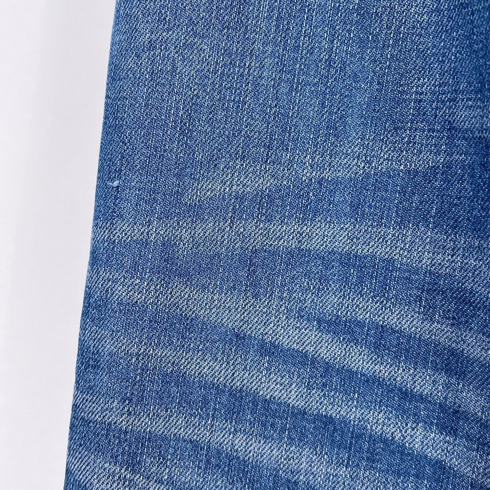 J Crew Slim Mid Rise Broken In Boyfriend Jeans Light Blue Distressed Jeans Sz 26 - Picture 7 of 12